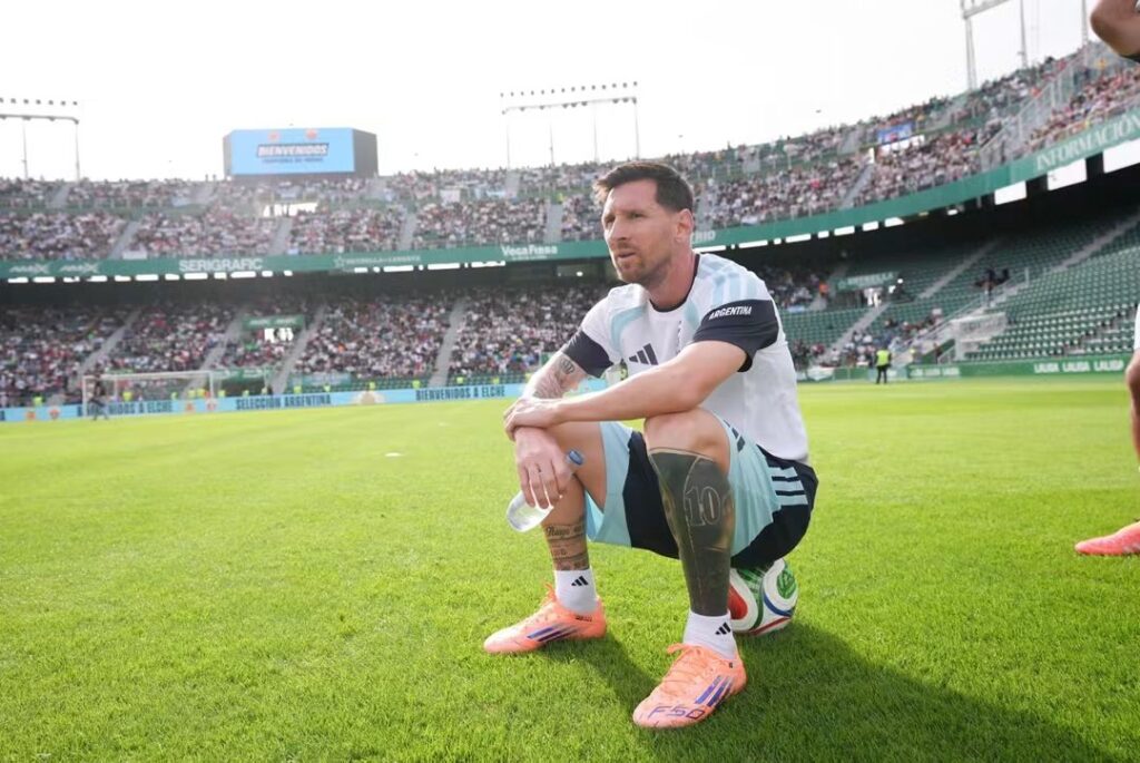 ¡MESSI SE DESPIDE DE LA SELECCIÓN ARGENTINA! ANUNCIA SU RETIRO